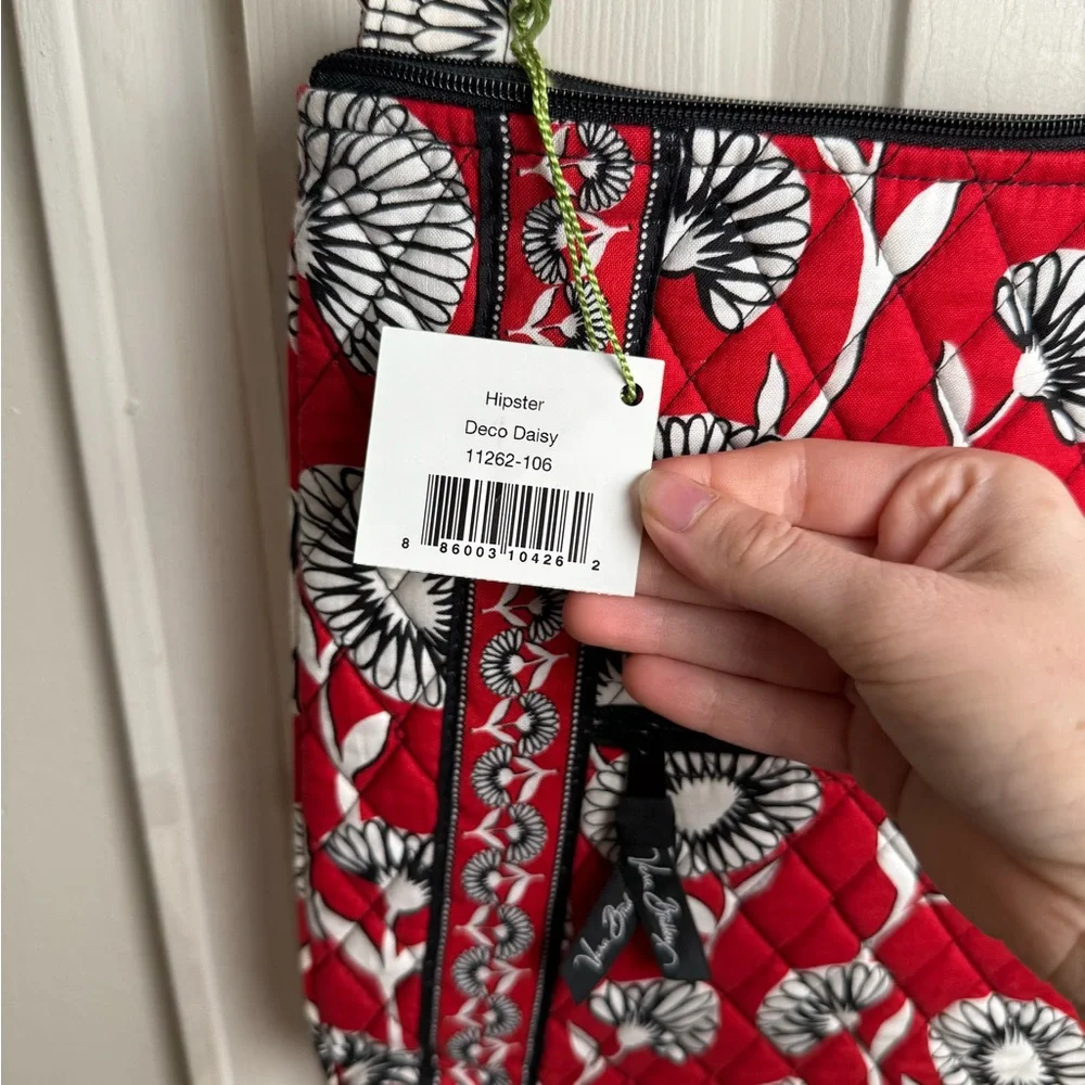 NWT Vera Bradley Red Floral Crossbody Bag - Picture 4 of 10